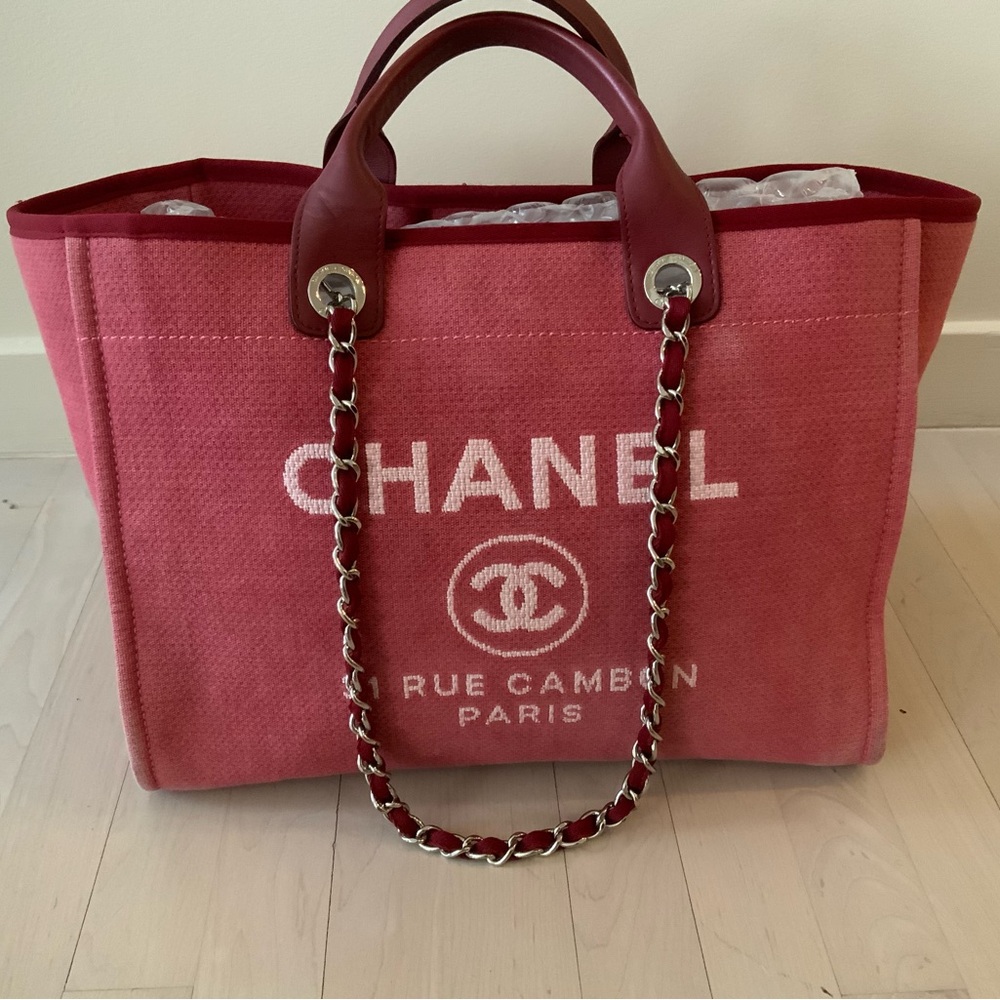CHANEL Pink Tote Bag
